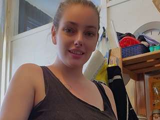 MANUELA1334 amateur webcam photo