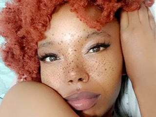 SCARLETDIOR amateur webcam photo