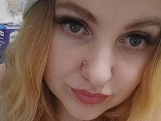 SNEAKORANGEL amateur webcam photo
