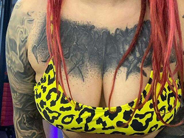 MISSTATTOO free sexy photo