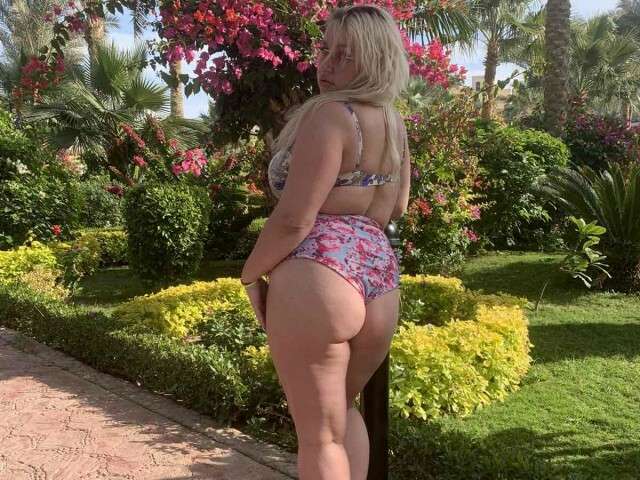 ITHINKABOUTU free hard sexy photo