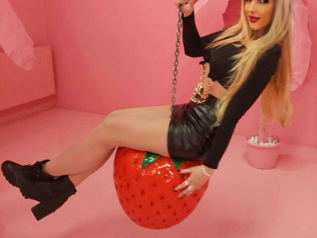 KIMHOTT free sexy photo