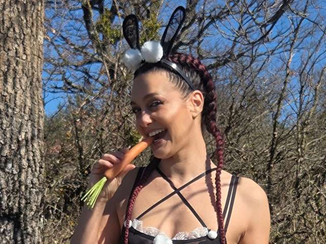 SELINAKYLLA free sexy photo