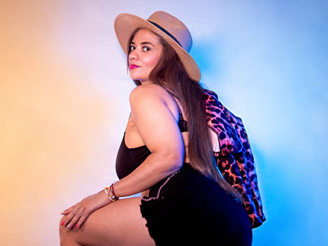 SONIAGRESSON free sexy photo