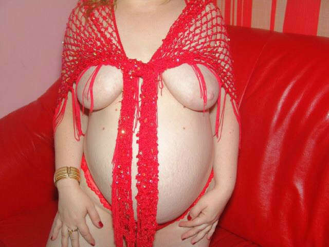 PREGGYCLARA free hard sexy photo