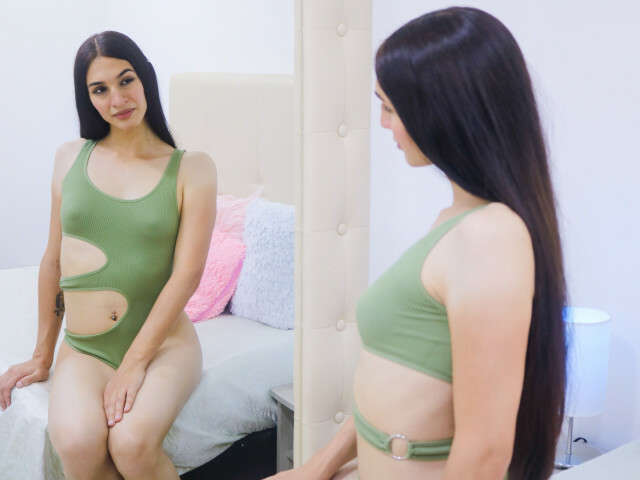 DANALONDON free hard sexy photo