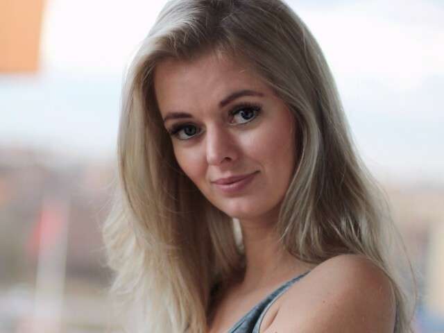 VALERIEXROSE free sexy photo