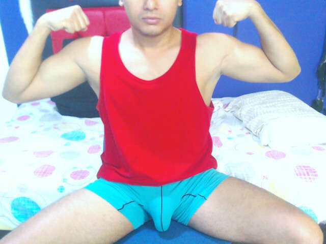 SWEETLATIN free hard sexy photo