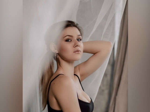 MARYV free hard sexy photo