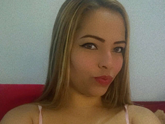 THEBOSSLARA free sexy photo