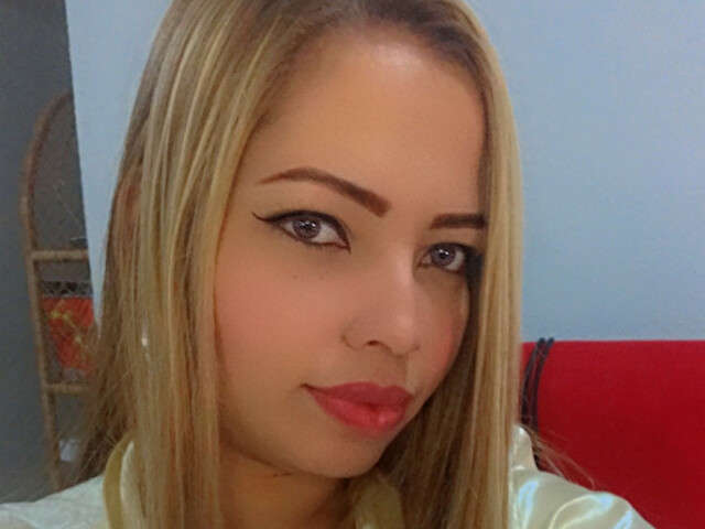 THEBOSSLARA free sexy photo