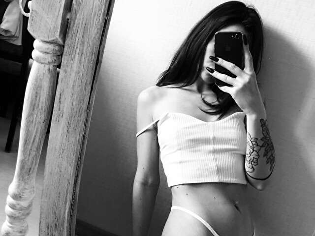 SWEETLASSIE free sexy photo