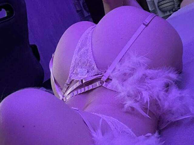 BLONDIANGEL free sexy photo