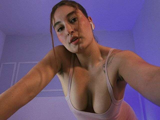SCARLETTWET free sexy photo