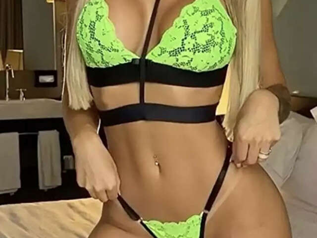 LOUM23 free hard sexy photo
