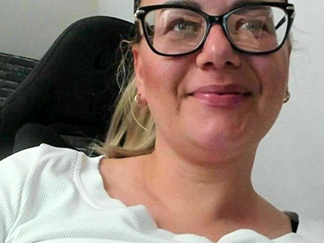 HORNYVICKY free sexy photo