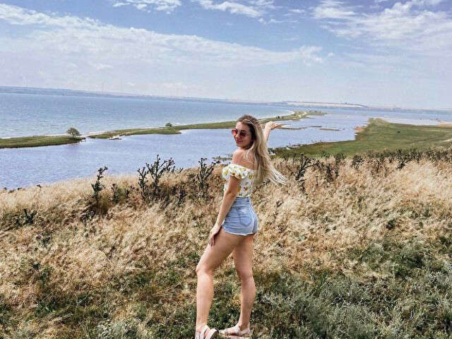CHERRYBERRY free sexy photo
