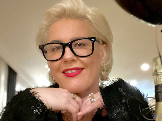 ADELEMILF free sexy photo