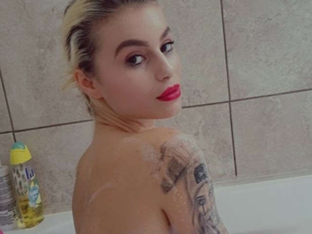 KASIAGRAZIEL free hard sexy photo