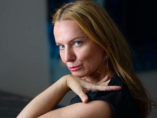 RACHELGOLDX free sexy photo