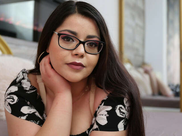 ARIARUSSELL free sexy photo