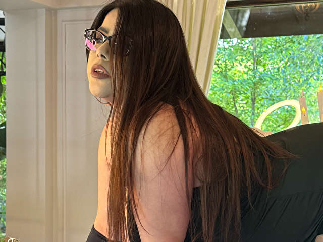 ARIARUSSELL free sexy photo
