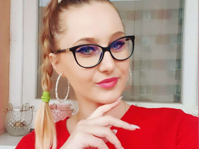 NATASHAROUGE free sexy photo
