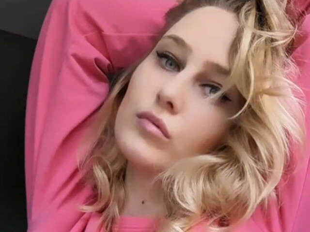 NATASHAROUGE free sexy photo