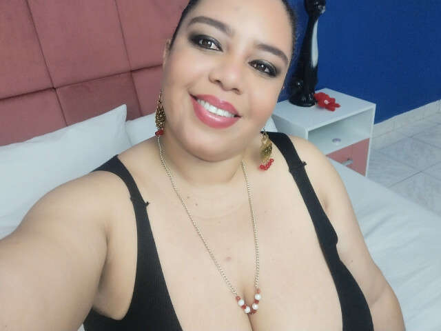 DANNISAJONES free sexy photo