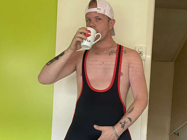 JEFFBOY1994 free hard sexy photo