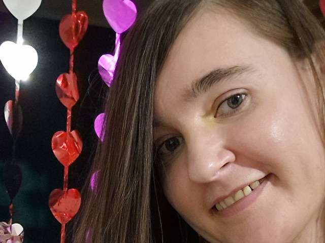 HOTHOUSEWIFE free sexy photo