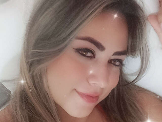 AMANDALEON1 free sexy photo