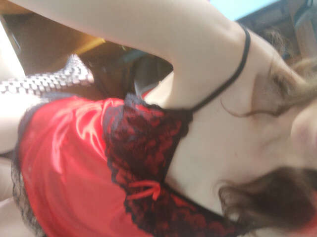 SEXYRACH75 free sexy photo