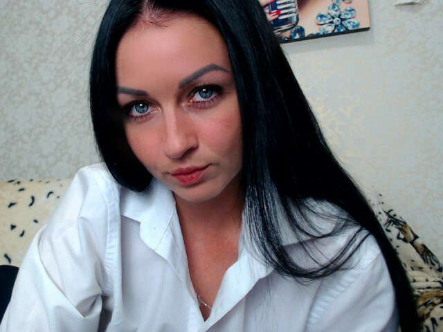 MISTRESSZOE free hard sexy photo