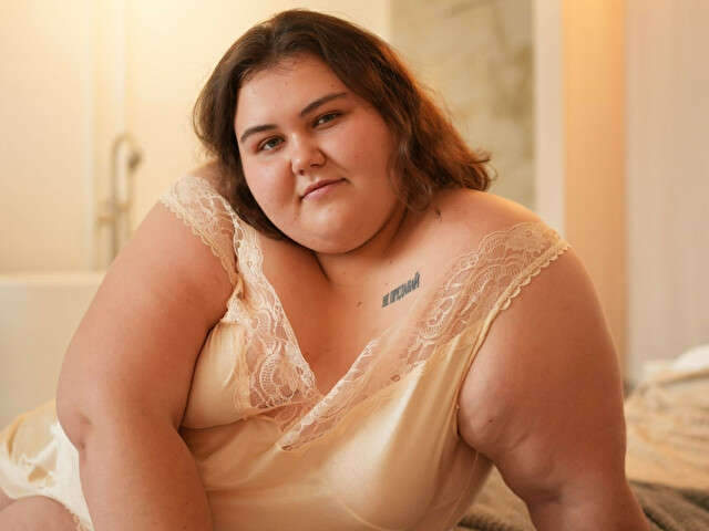 JANIEBBW free sexy photo