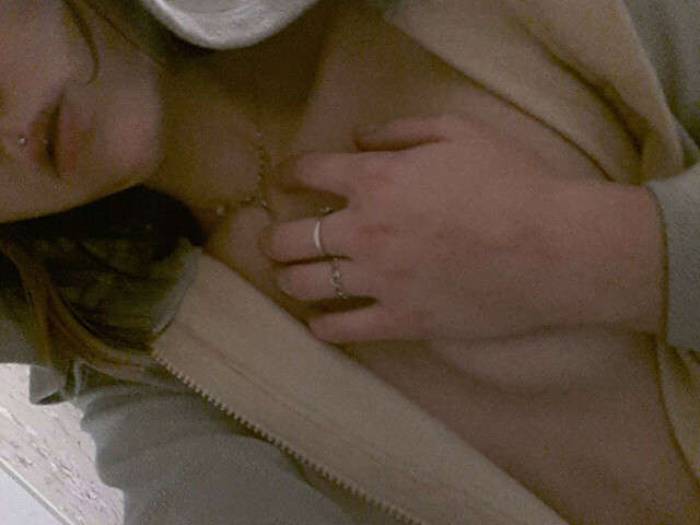 NIKAK free hard sexy photo