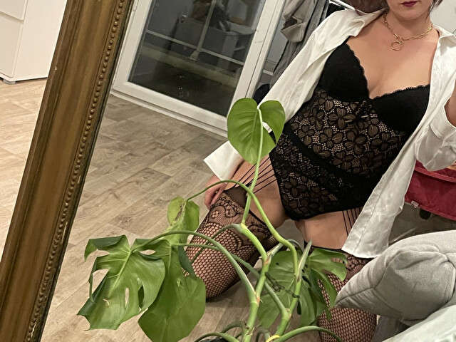 MAYA8 free sexy photo
