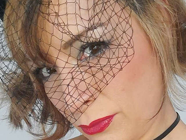 CINDYCOQUINE free sexy photo