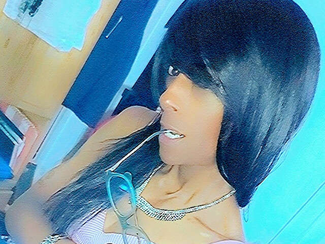 DANNIELUXE free sexy photo