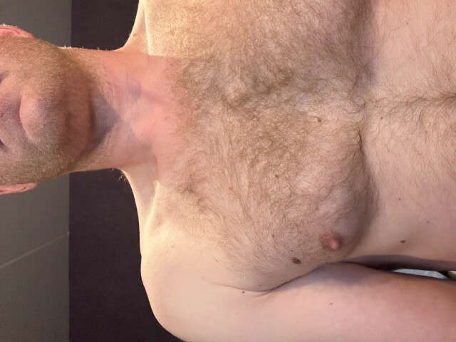 DUTCHHOT87 free sexy photo