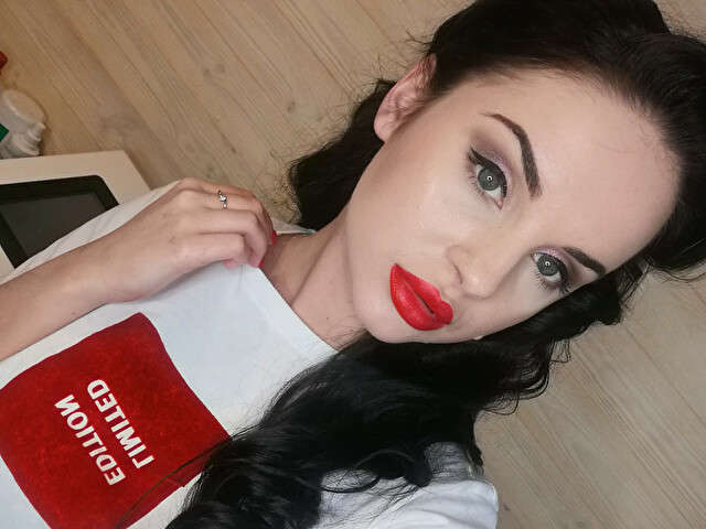 ALEXMILKTITS free sexy photo