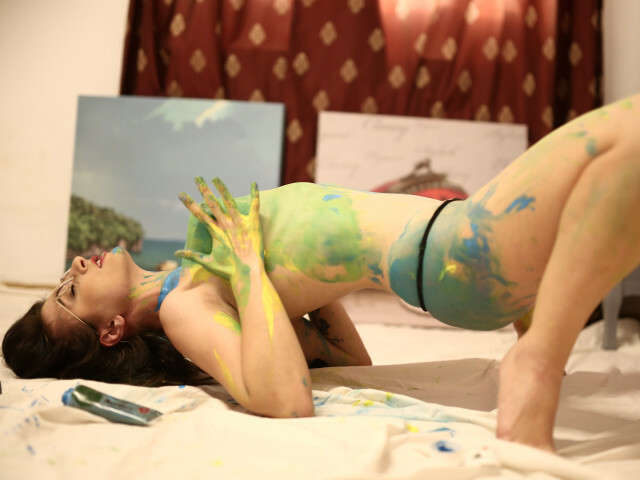 TRACYI free hard sexy photo