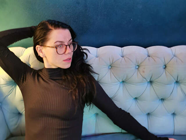 JULYDOLCE22 free sexy photo