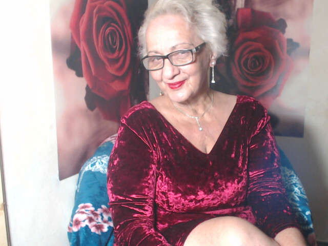 MATURELADY4U free hard sexy photo