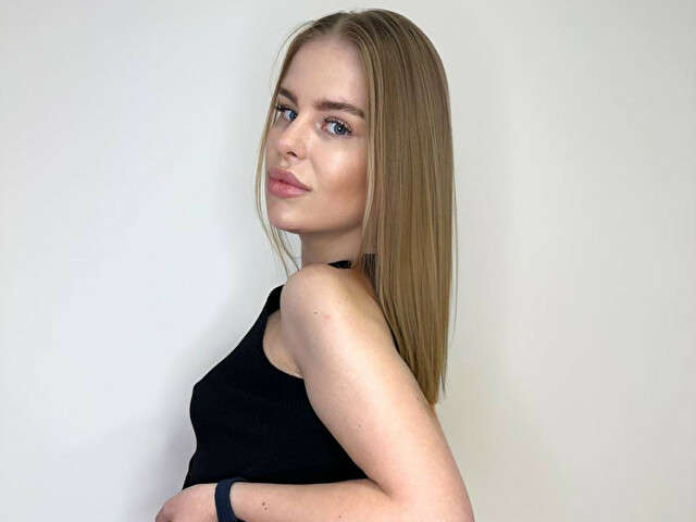 SWEETKARINA free sexy photo