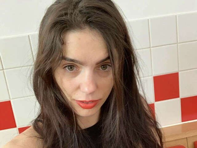 GILLKELLY free sexy photo