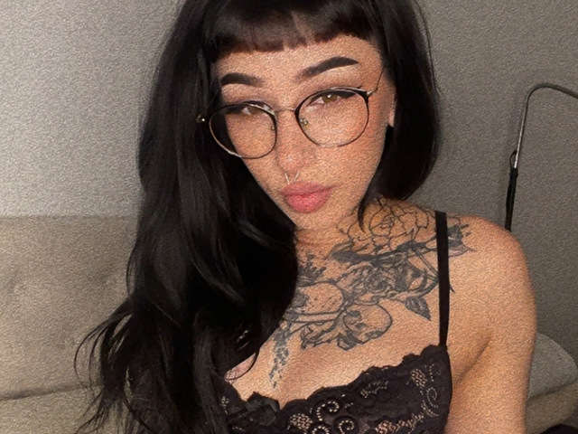 LILITHLUX free sexy photo
