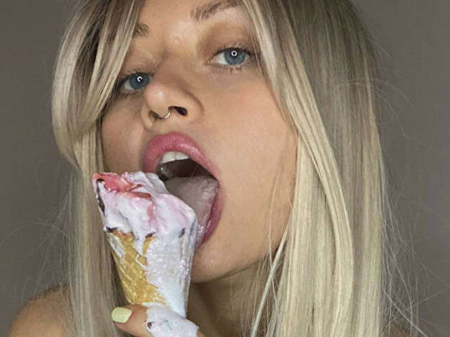 LILYFLOWER free sexy photo
