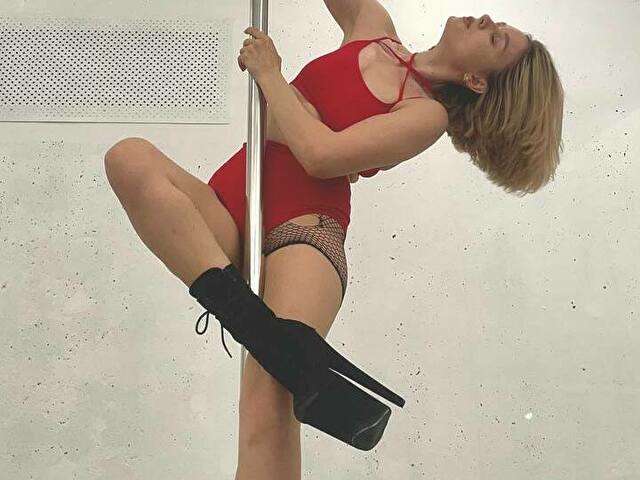RIGHTCHOICE free sexy photo