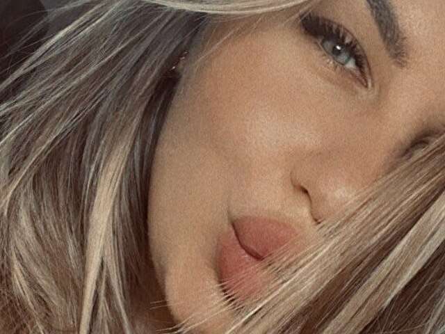 LOVEFORYOU free sexy photo
